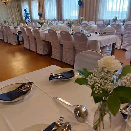 Kirchenwirt In Πανδοχείο