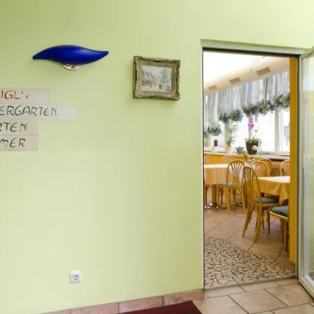 宾馆 Kirchenwirt In